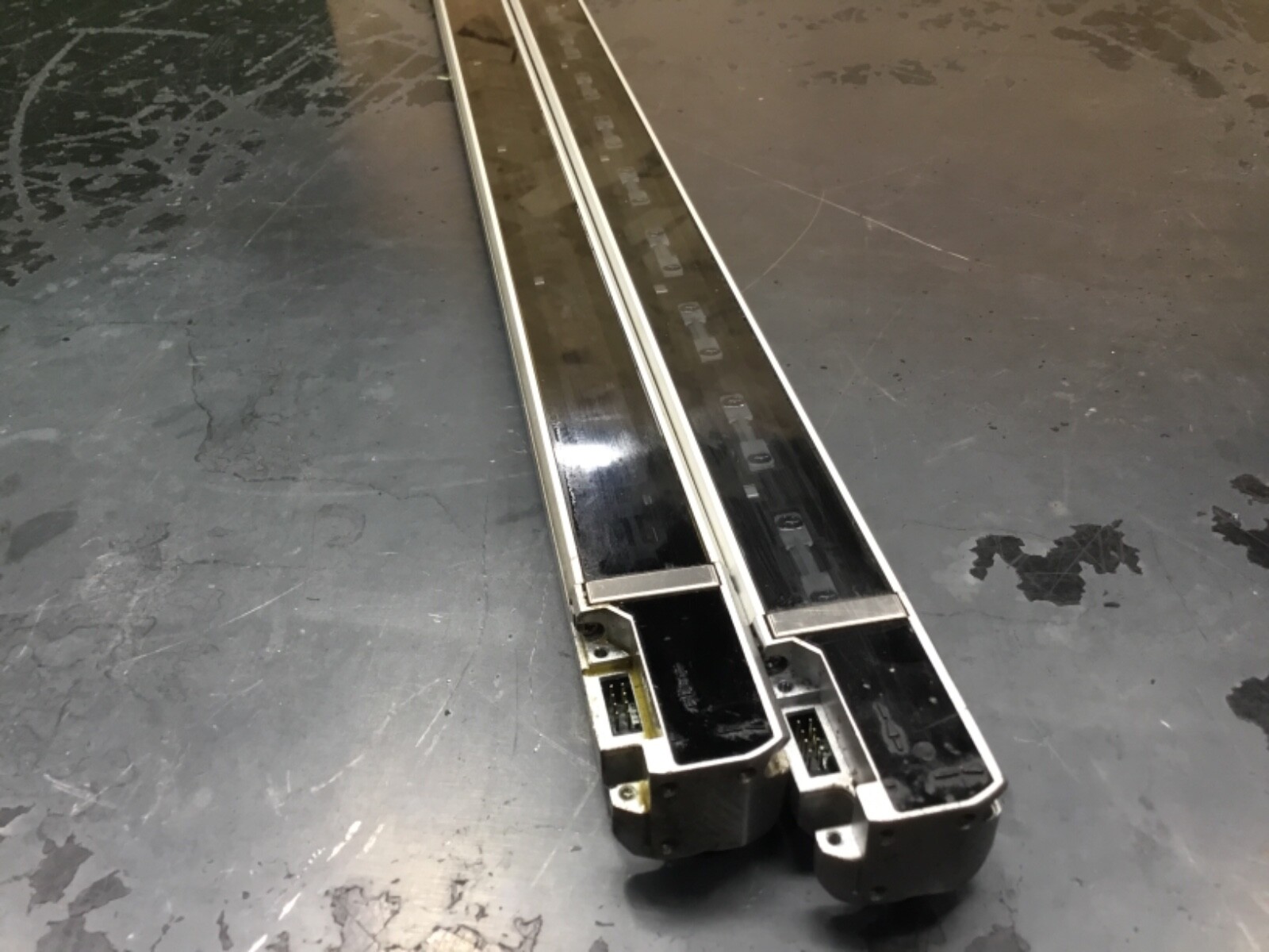 KEYENCE SL-C48H-T / SL-C48H-R SAFETY LIGHT CURTAIN TRANS / RECEIVER #20B30PR3