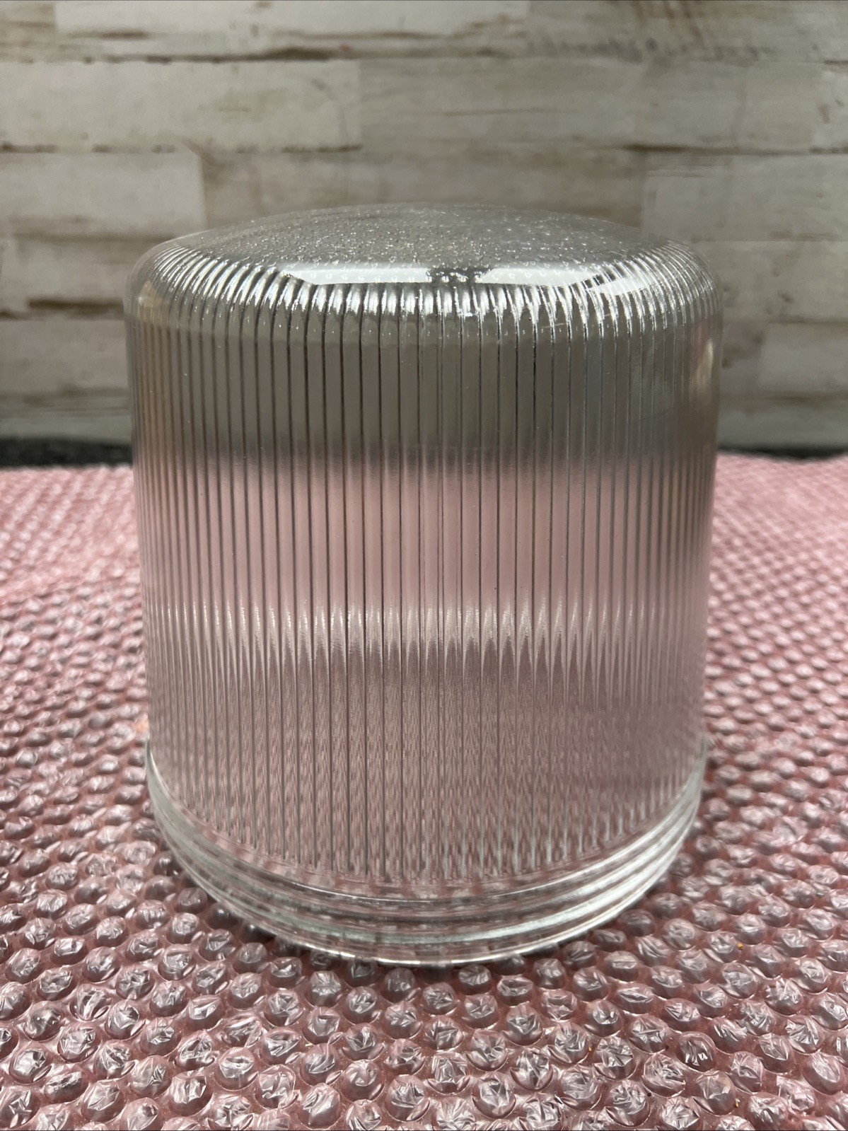 Appleton VPGL3HR Prismatic Glass Globe