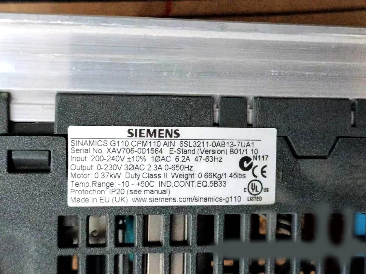 6SL3211-0AB13-7UA1 6SL32110AB137UA1 0.37KW 220V G110 Series Inverter USED 1PC