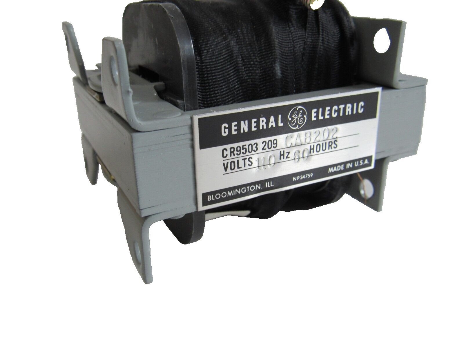 NEW GE CR9503209CAB202 SOLENOID STROKE 1 110V 60HZ