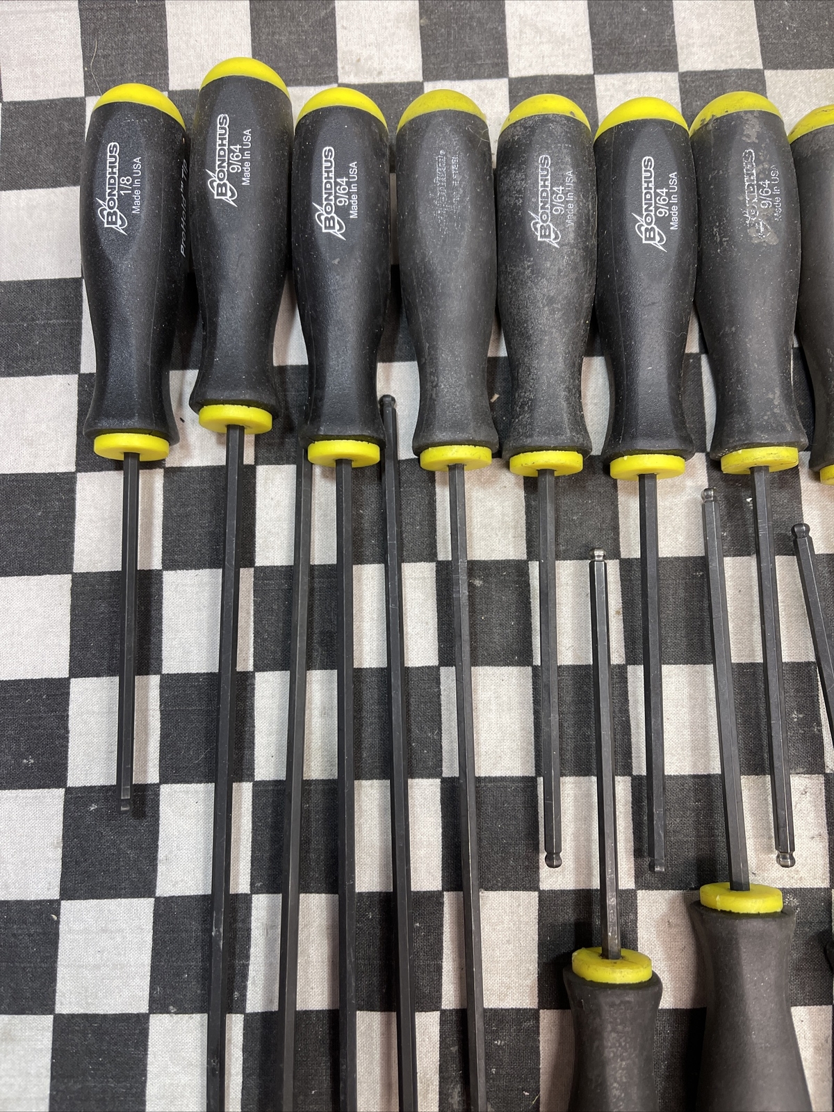 Bondhus 74632 ProGuard Ball End Screwdriver & Wiha Softfinish 367RZ, BIG LOT