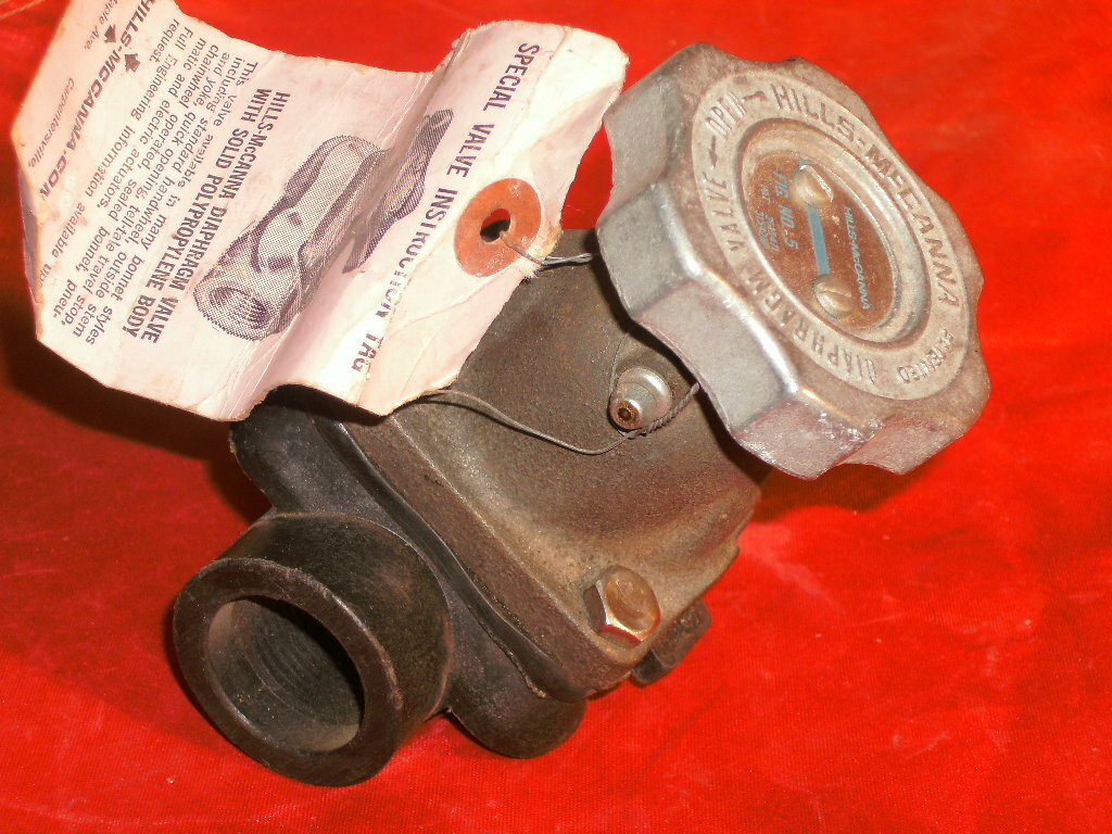 HILLS MCCANNA FIG. 5 NON-INDICATING DIAPHRAGM VALVE 3/4″ NPT NEOPRENE/POLYPROP