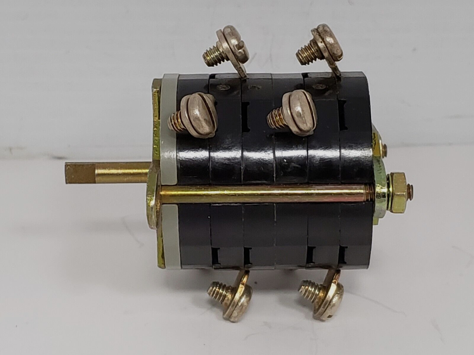 ELECTROSWITCH 102104LB ROTARY SWITCH NNB