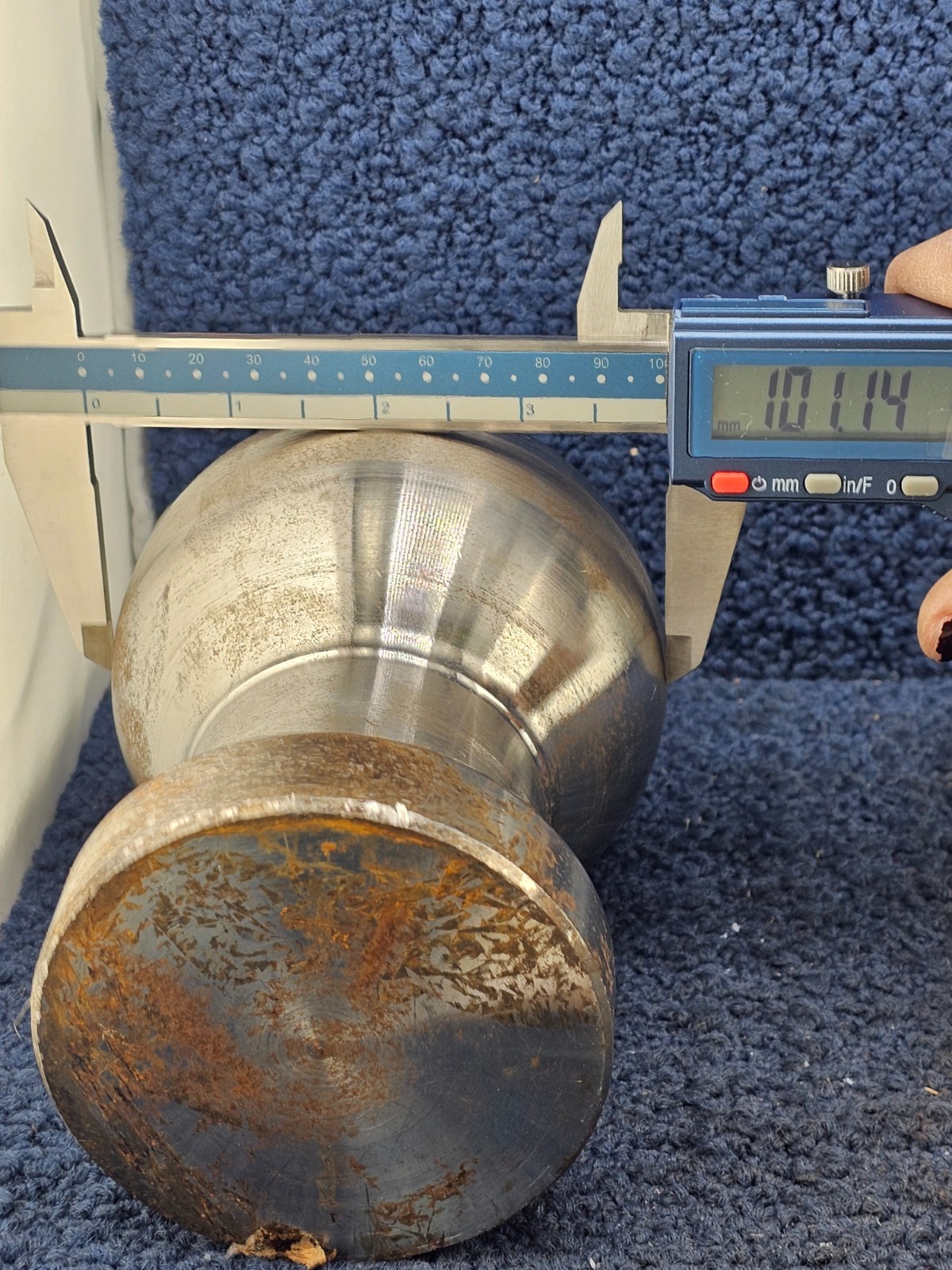 Ball Head, 85.69mm Base Diameter x 101.14mm Ball Diameter