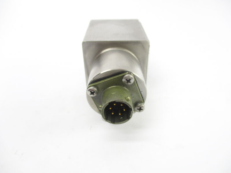 DYNISCO PT320J-2.5M 28V 2500PSI UNMP