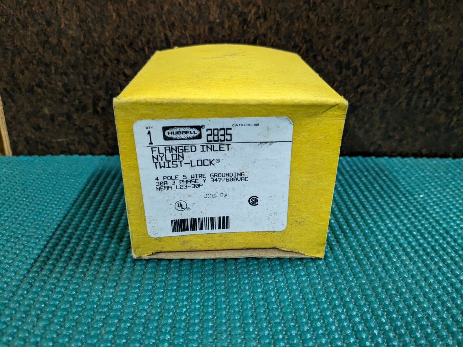 HUBBELL 2835 Flanged Inlet Nylon Twist-Lock 4 Pole 5 Wire 30A 3 Phase Y 347/600V
