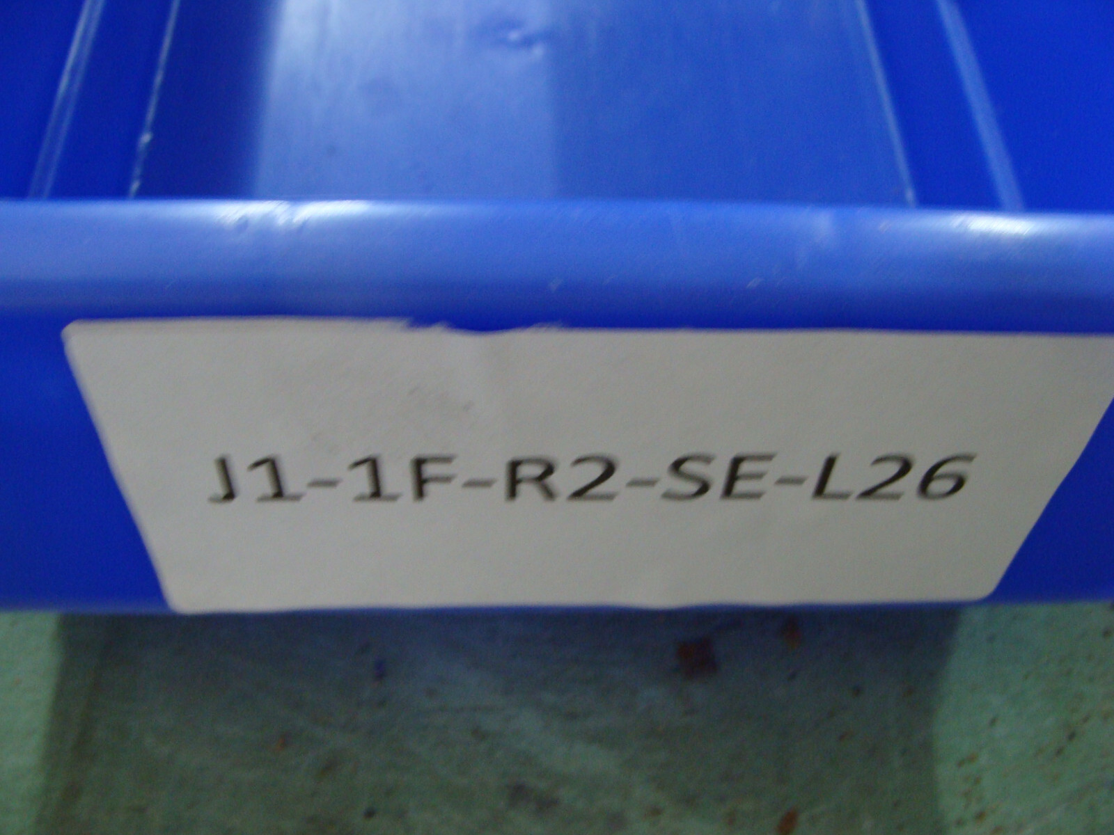 BOX OF 8 KENNAMETAL VALVE TRIM TIPS MAT: 1618374 SAP: 100773084 GRADE: K701