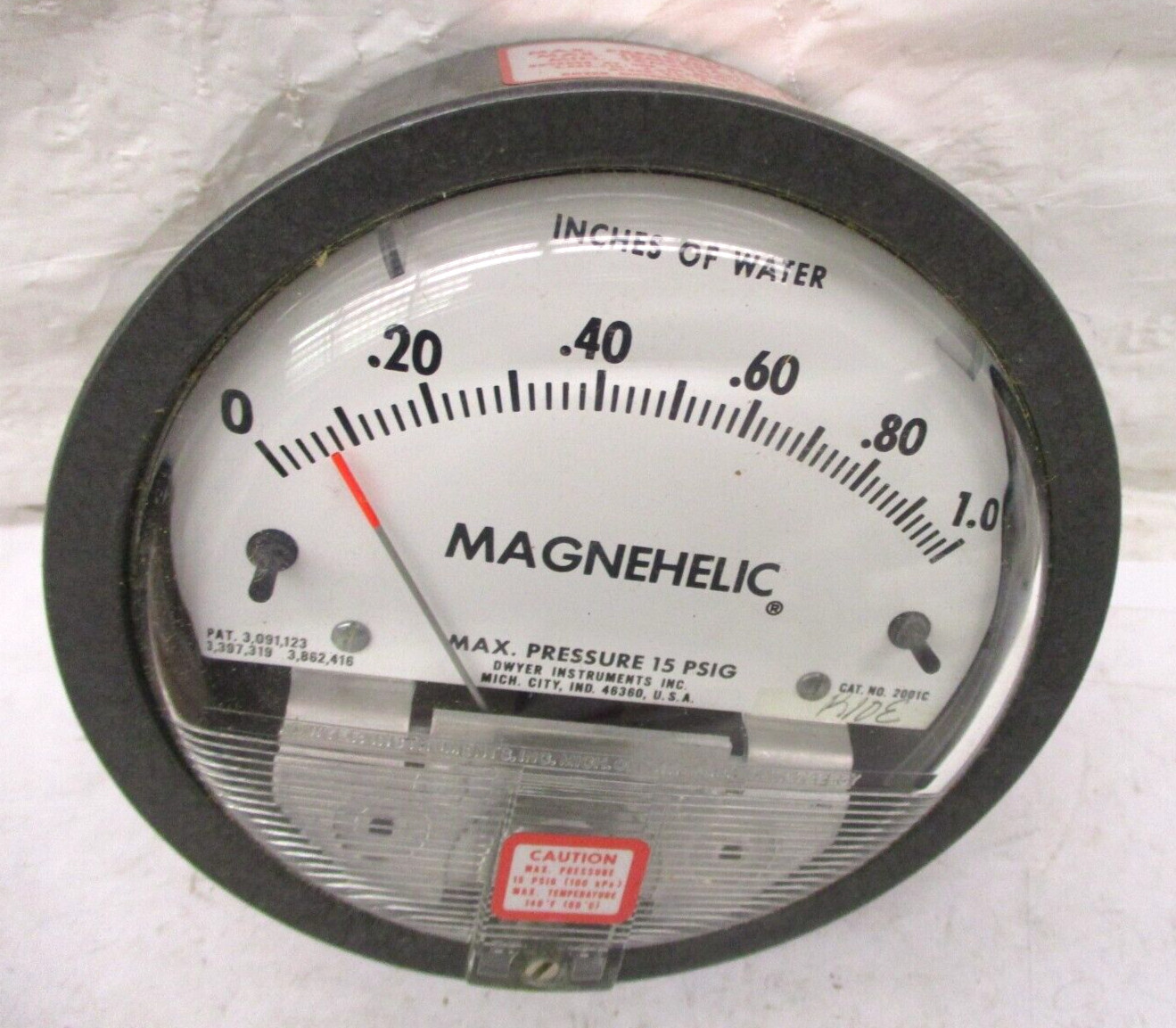 Dwyer 2001C Magnehelic Differential Pressure Gage 15 PSIG Max 0-1.0″ A7251WVS