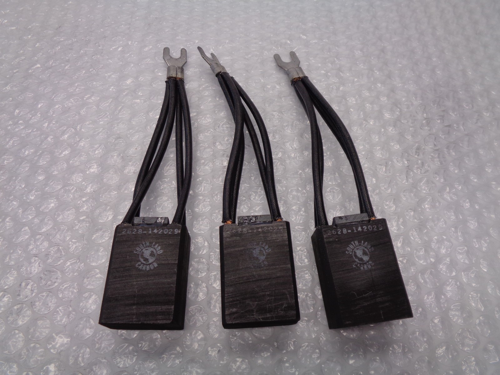 SOUTH LAND 2628-142029 CARBON BRUSH LOT OF 3 NSNP