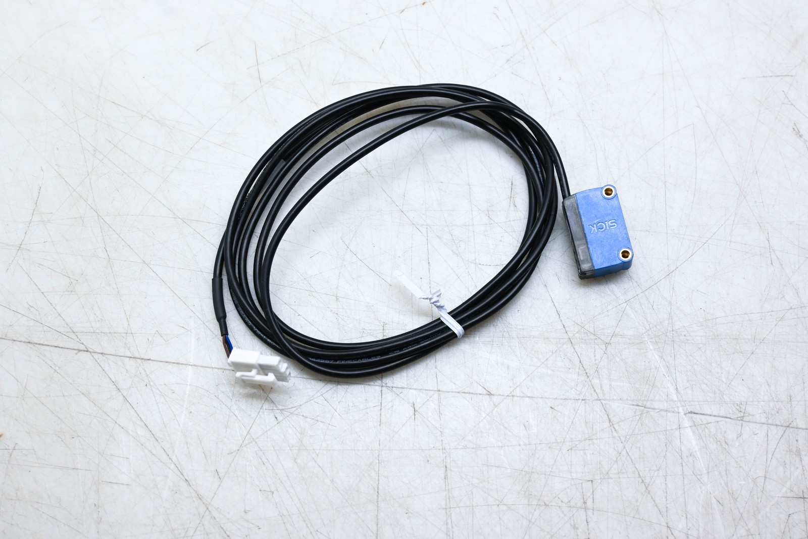 Sick GL6-N1112 Photoelectric Sensor NOS