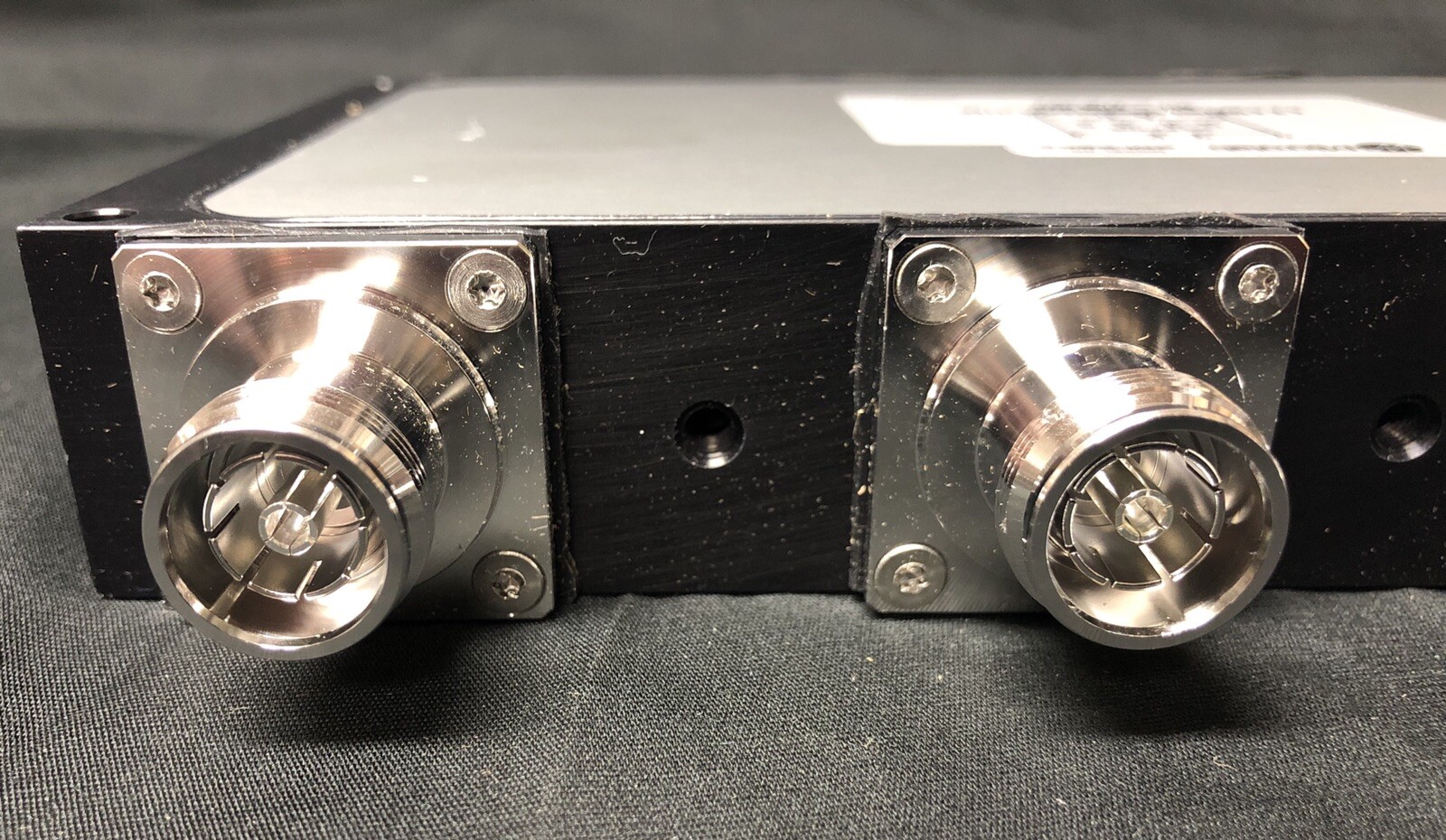 *NOB* Microlab CM-88KE 4×4 Hybrid Matrix Combo Splitter 617-2700 MHz 150W 4.3-10