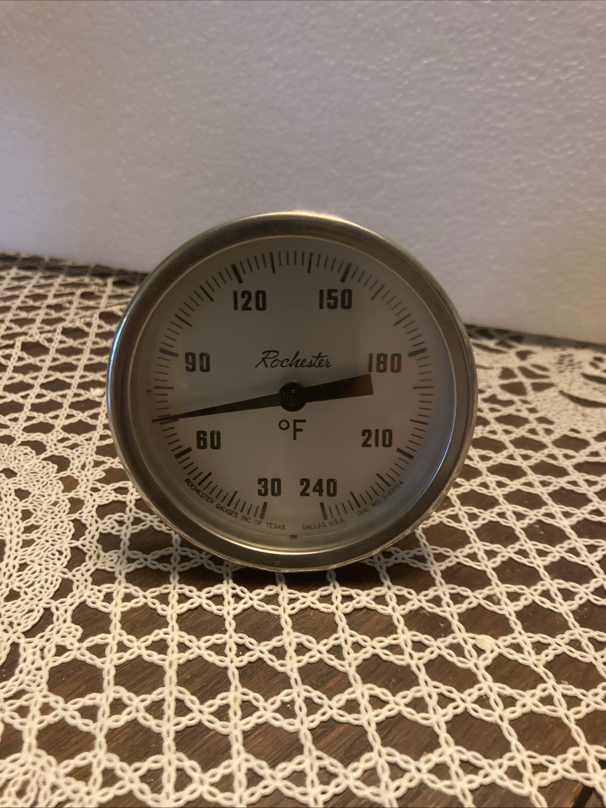 Vintage Rochester Temperature Gauge No 5-63014 30-240 degrees Tested Working