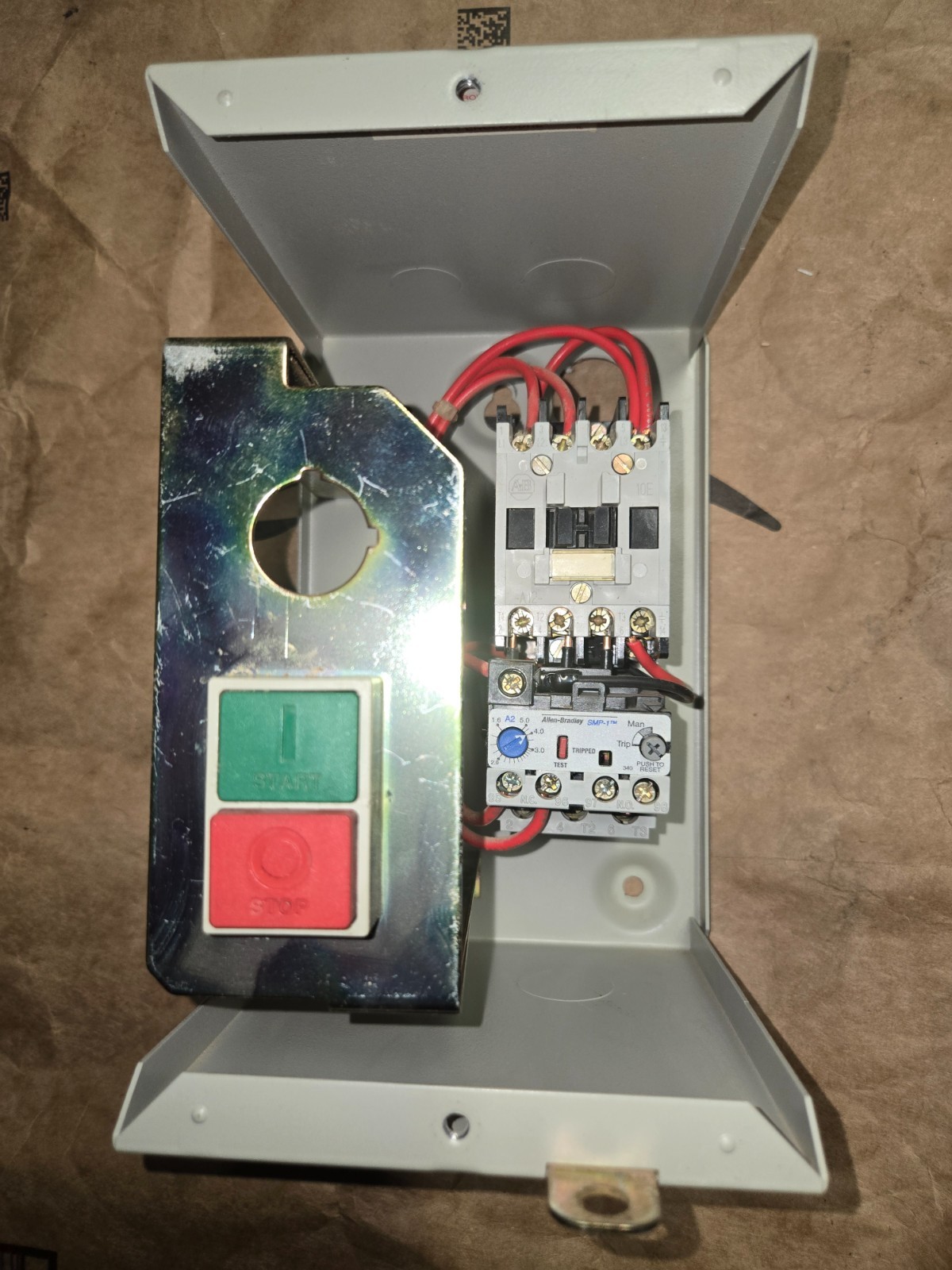 Allen Bradley 198E-BA966 Motor Controller Enclosure 109-A12AB3-A1E-1 AU-639800