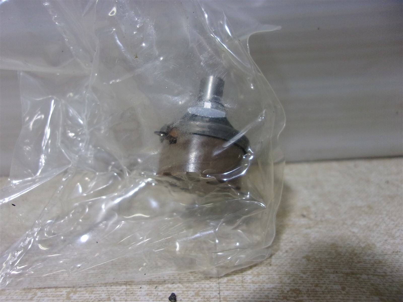NEW Grayhill 5001-6 N. Gineer Switch *FREE SHIPPING*