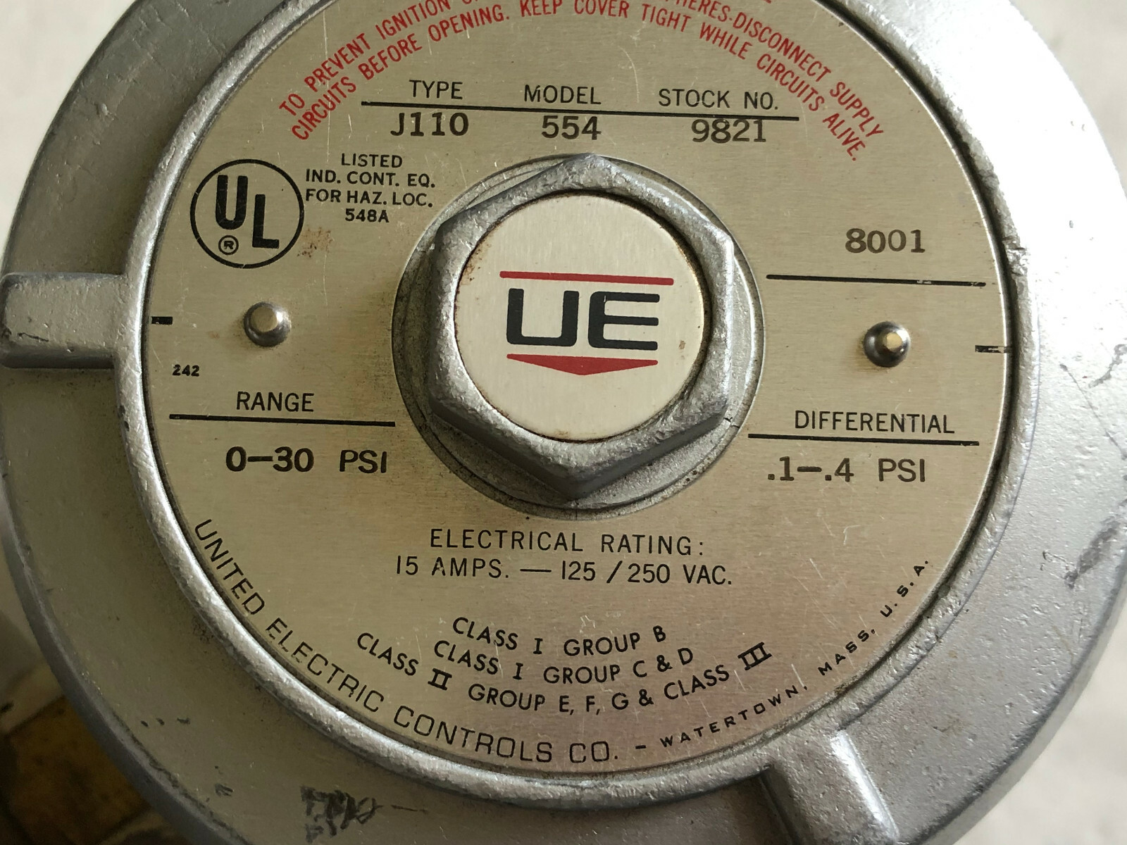 UE Ji10 554,UNITED ELECTRIC J110 554 9821 PRESSURE SWITCH 0-30PSI SS 1/4″ NPT,Ej