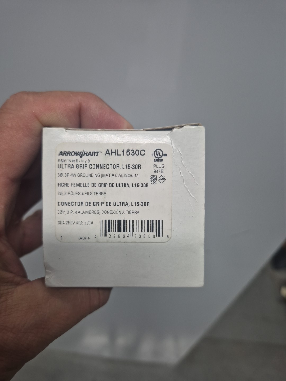 Eaton AHL1530C Wiring Devices 30 Amp 250 VAC 3-Phase 3-Pole 4-Wire NEMA L15-30R