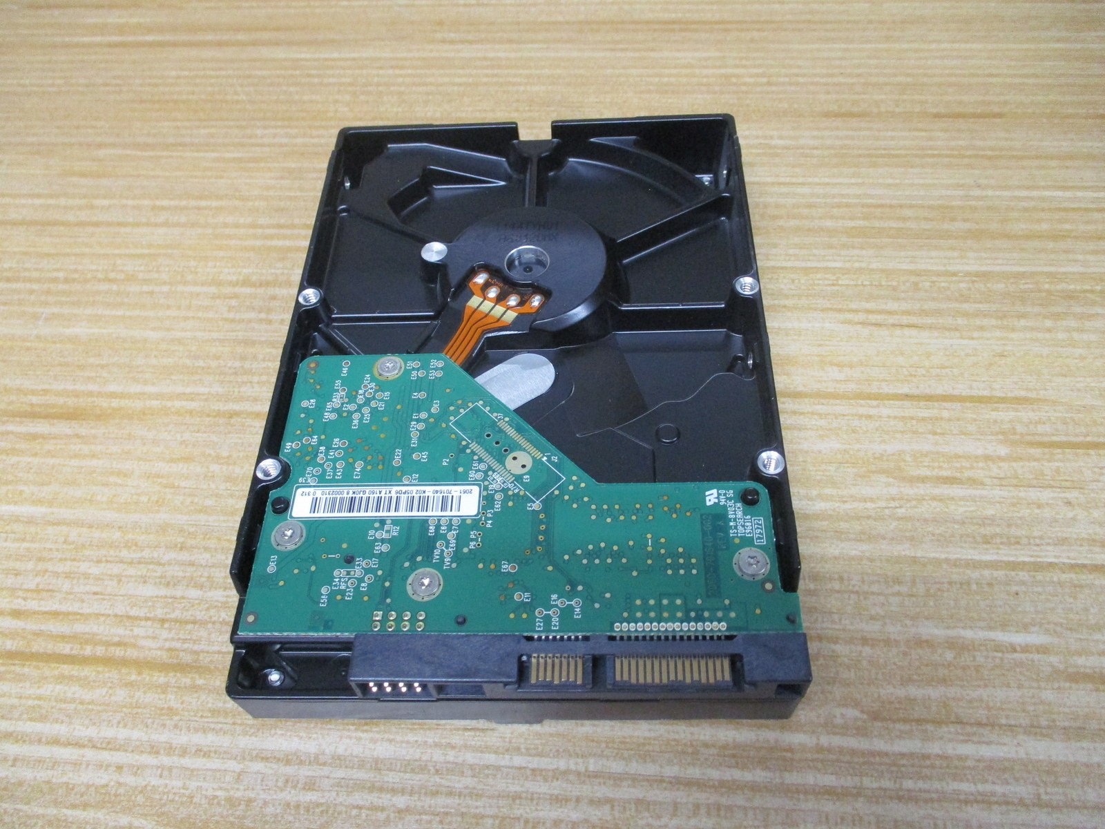 Western Digital WD5000AAKS Hard Drive 500GB