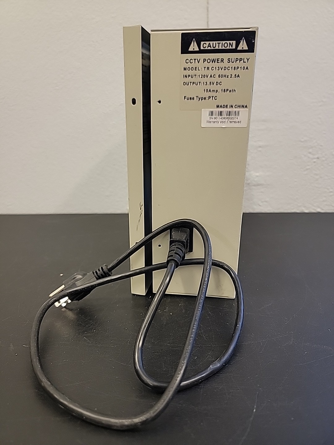 CCTV Power Supply (13.5V DC, 10 Amp, 18 Path) TR-C12VDC18P10A
