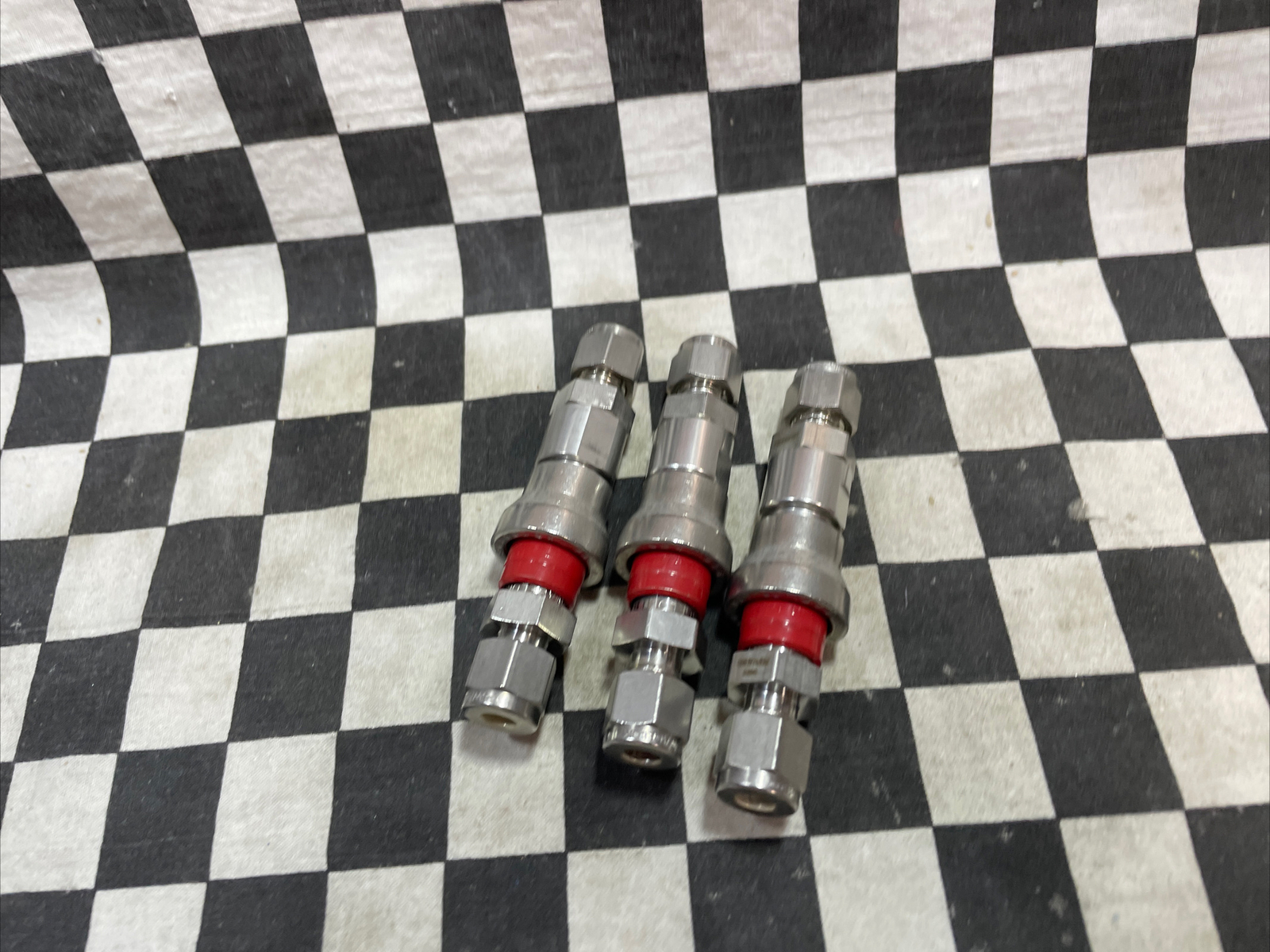 SWAGELOK Quick Connect 1/4″, SS-QC4-B-400 & SS-QC4-D-400, LOT OF 3 SETS #1327D9