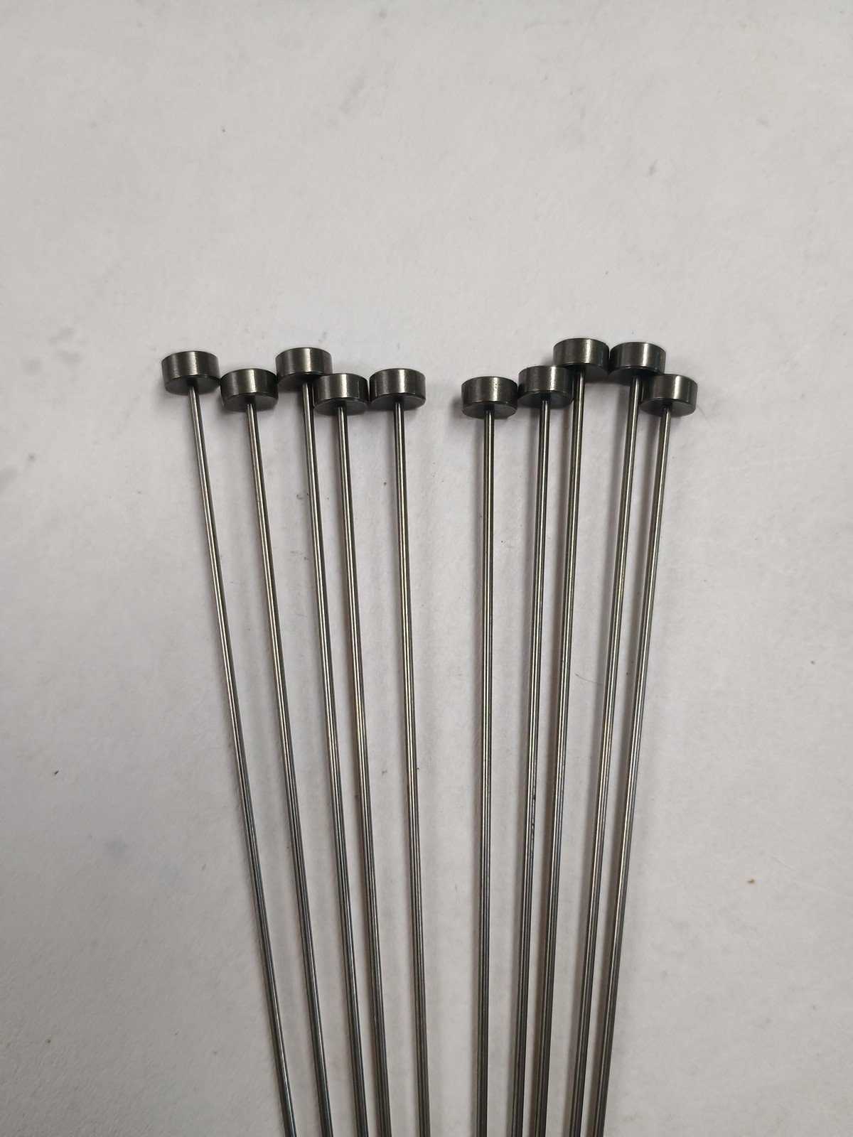 Lot of 10 pcs Straight Ejector Pins 3/64 x 6″ Steel Round Tip Punch Head 1/4″