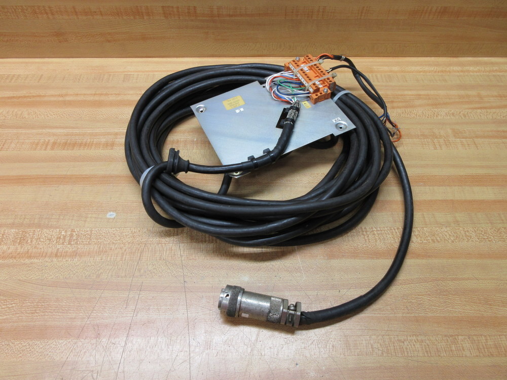 Asea Brown Boveri 3HAB5388-1 ABB Connection Plate W/Cable