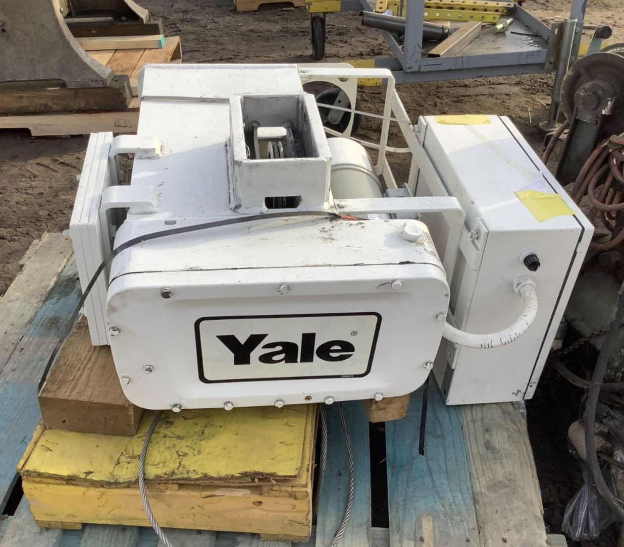 Yale Y80L03030S18 2 Ton Electric Crane Hoist Gear Box – FREE FREIGHT