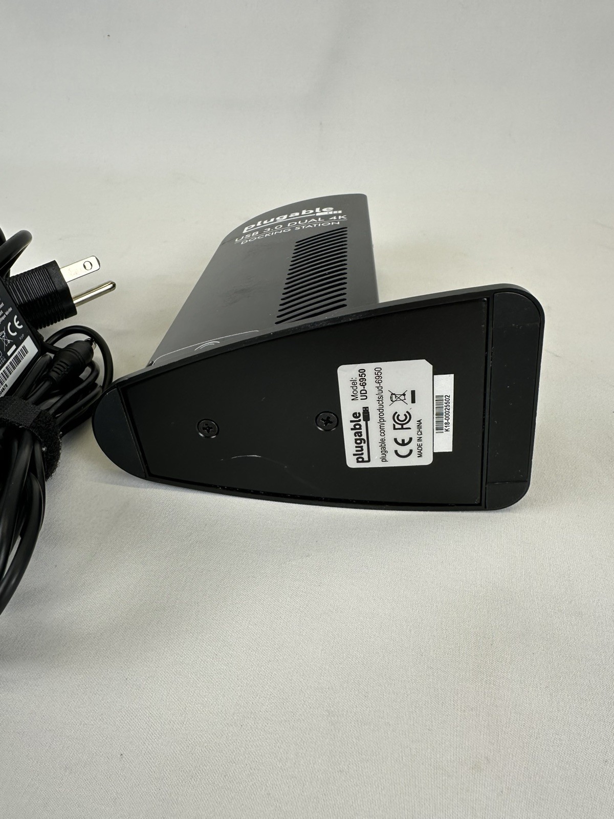Plugable UD-6950 USB 3.0 Dual 4K Docking Station