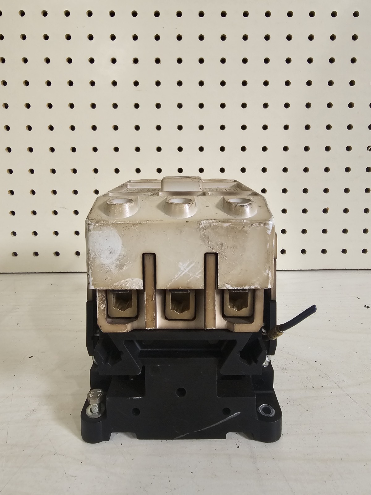 Entrelec Schiele Contactor Industrial Electrical Switch Model: DL42N-22 UNTESTED