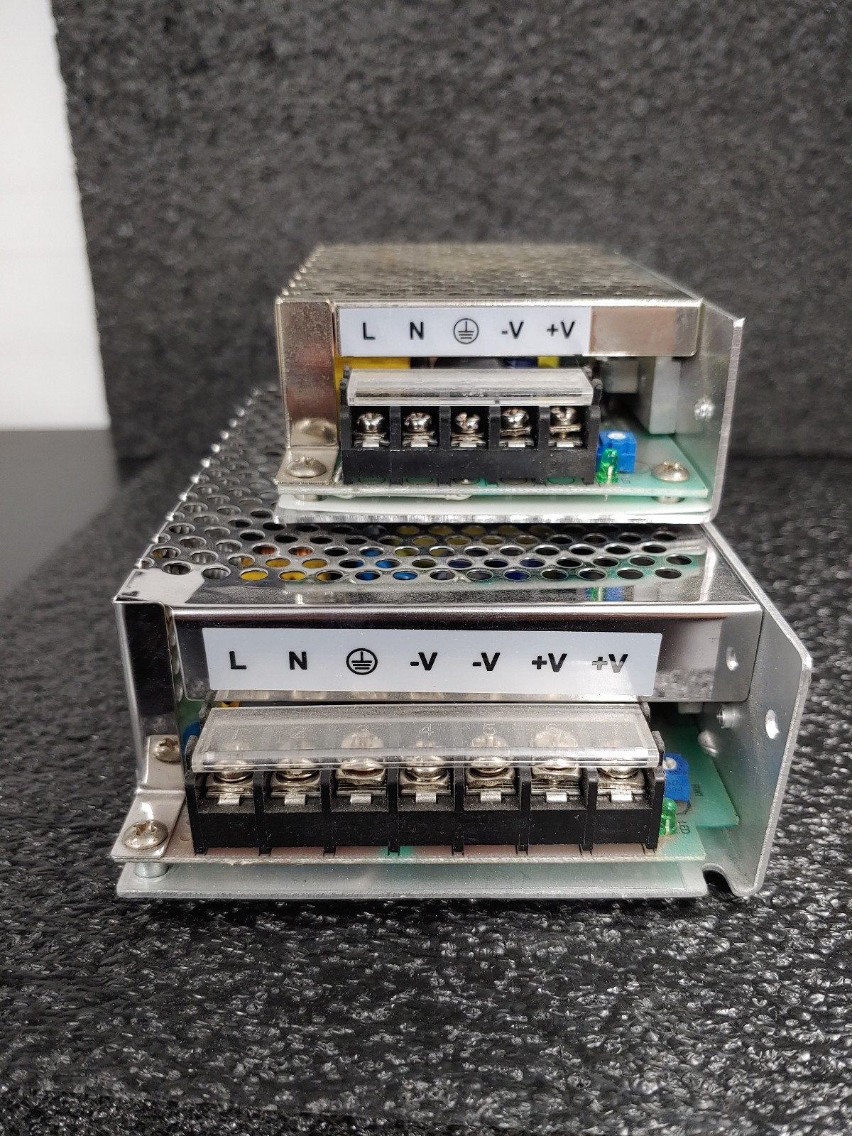 Lot of 2 XP POWER VCS50US12 VCS100US24 VCS Series Power Supply