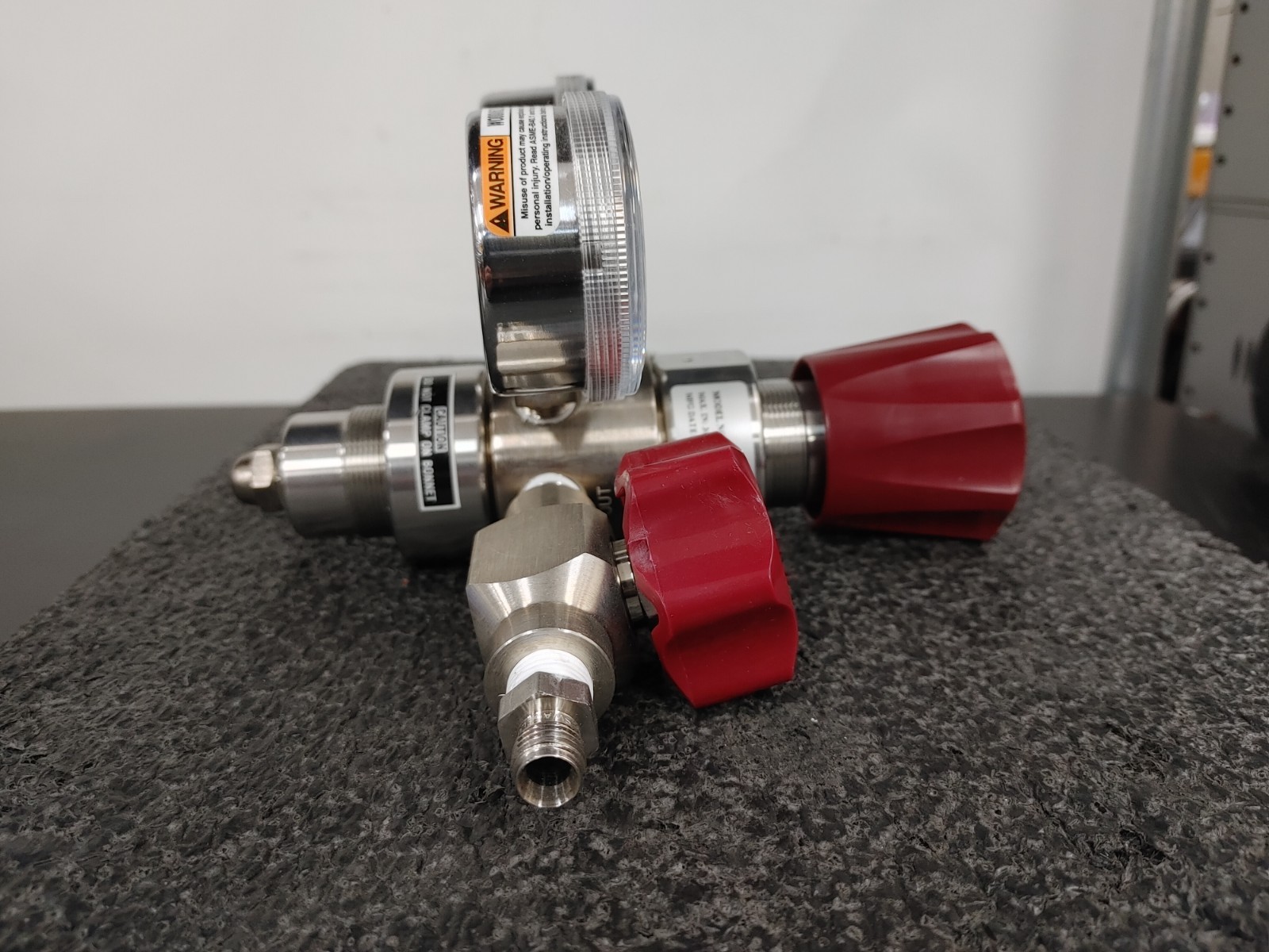 PROSTAR PRS301233 High Purity Dual Stage Pressure Regulator