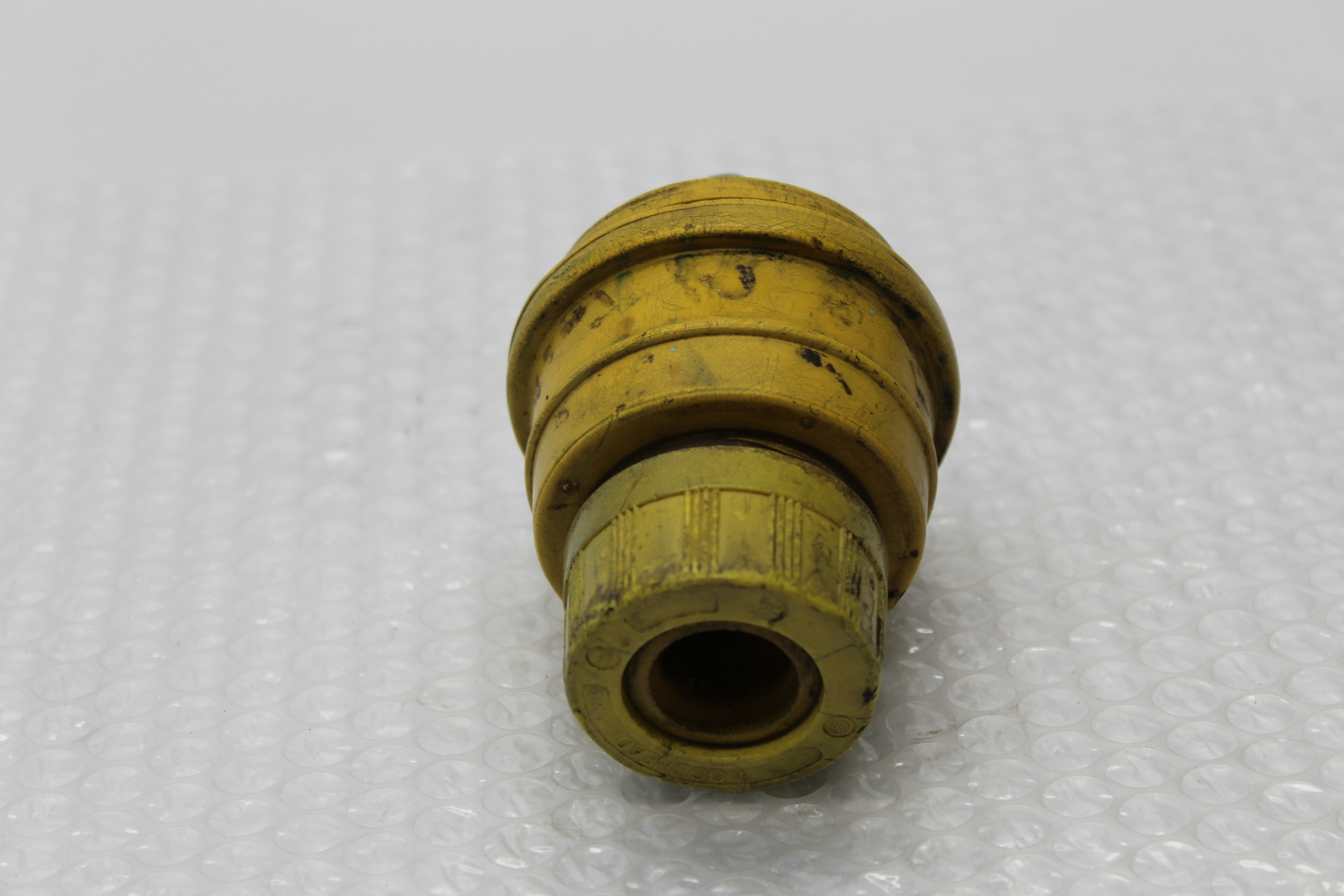 INDUSTRIAL SPARE L15-30P PLUG (AS PICTURED) UNMP