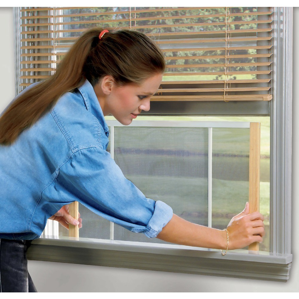 Frost King AWS1537/6W W.B. Adjustable Window Screen, 15″ High with Wood Frame,