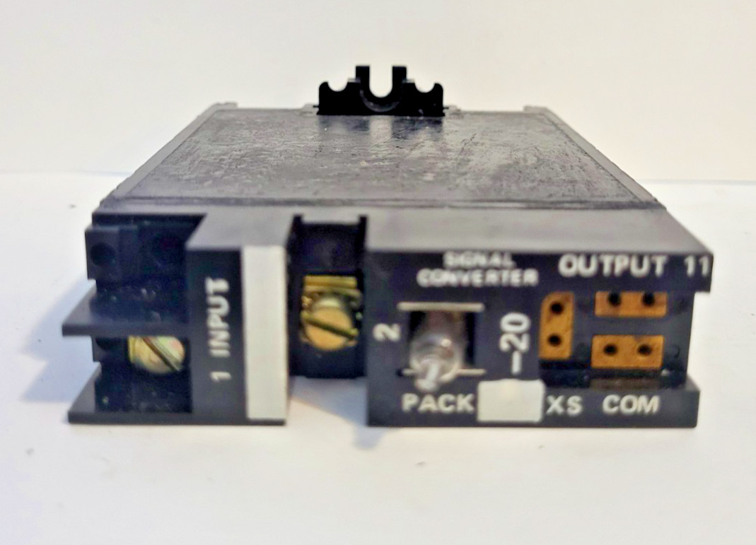 Square D Norpak 8851 N-8 Universal Signal Converter Series B – New No Box