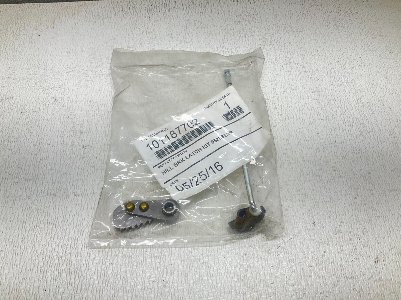 TE OEM 101187702 Hill Break Latch Kit 9529 & LTR New (TSC)