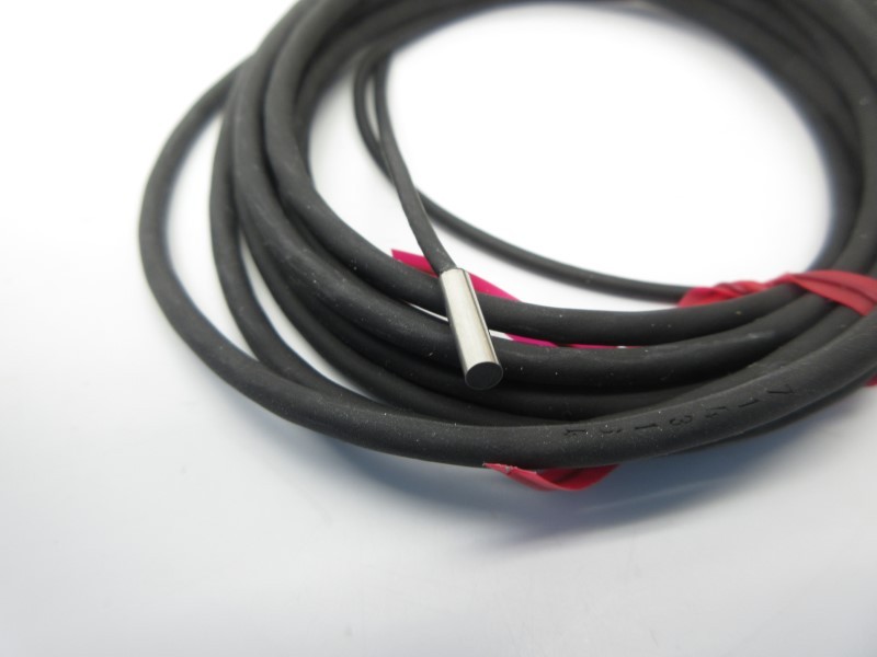 KEYENCE EM-030 10.8-30VDC NSMP