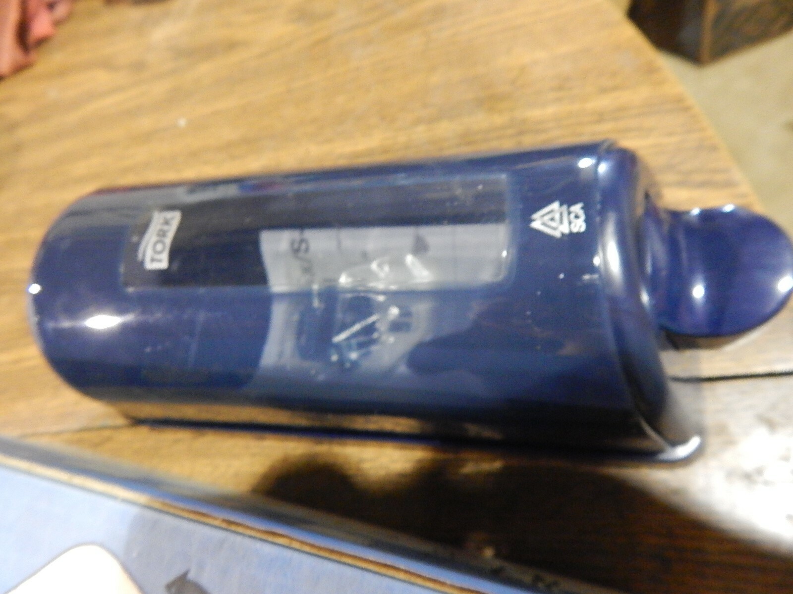 NEW Tork S-Box 35.20.82 Liquid Soap Dispenser *FREE SHIPPING*