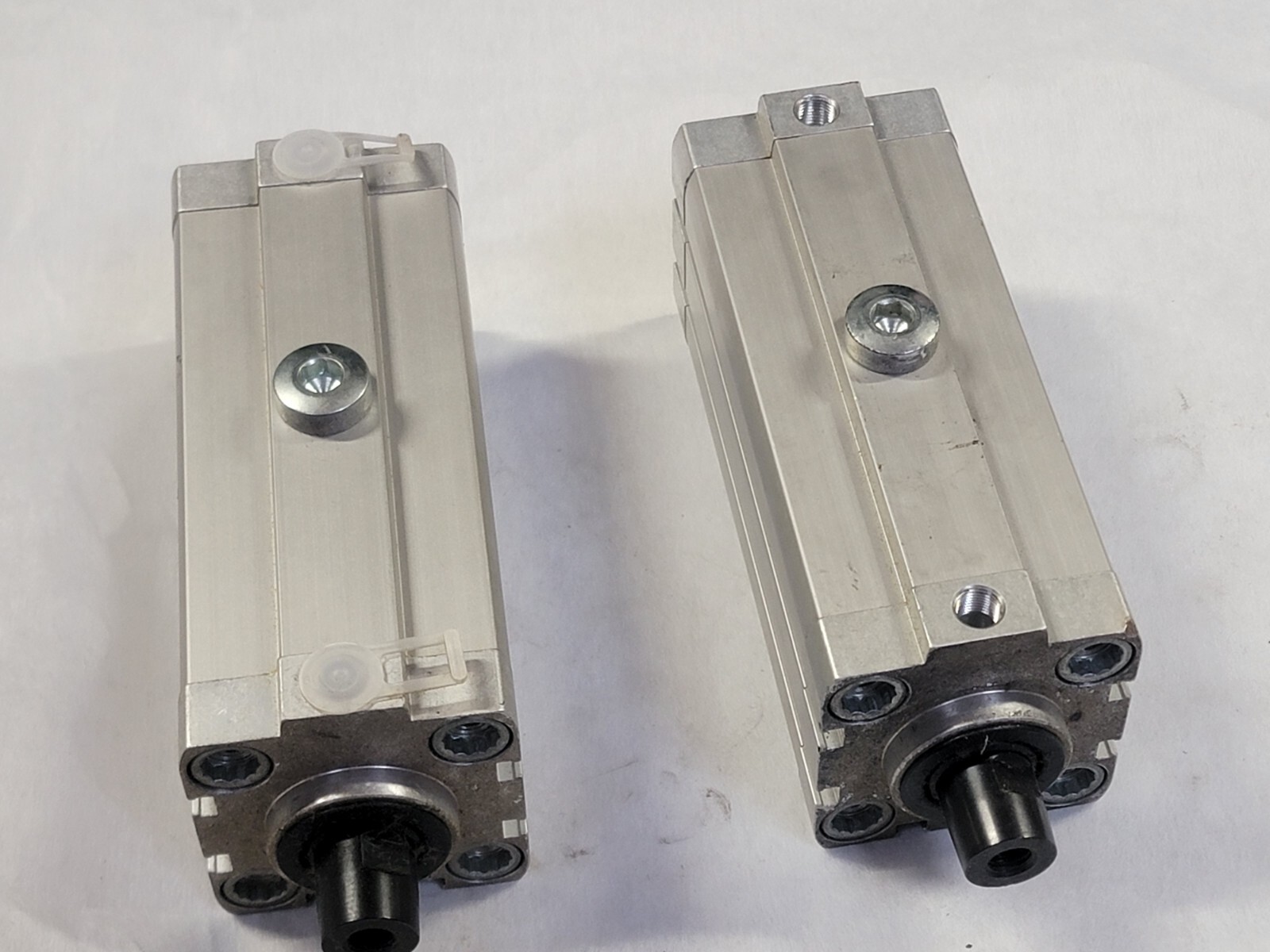 Festo CLR-50-20-L-P-A-K11-R8 90 deg Linear/Swivel Clamp 535500 NOS NO BOX QTY 1