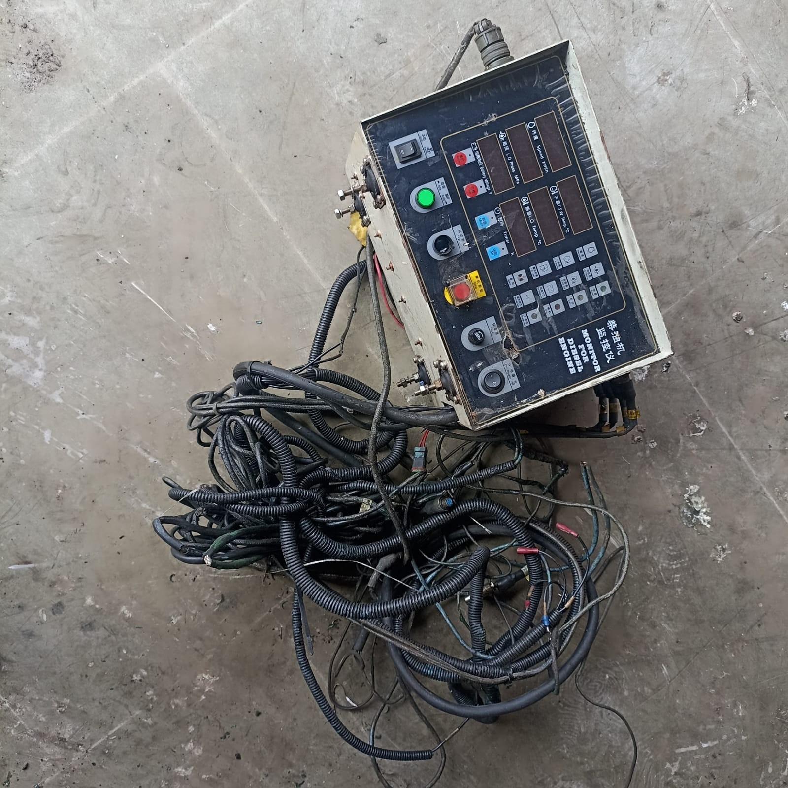 Cummins Control panel unit part 3044196 display ed211zfd2 used good tested ok