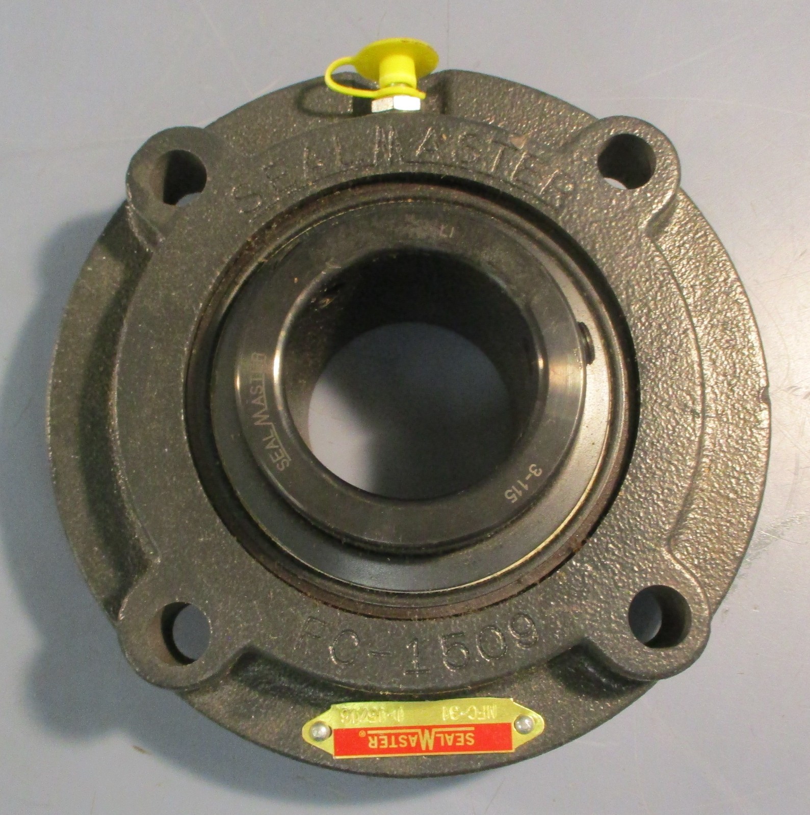 Sealmaster MFC-31 4-Bolt Piloted Flange Mount Bearing 1-15/16″ Bore