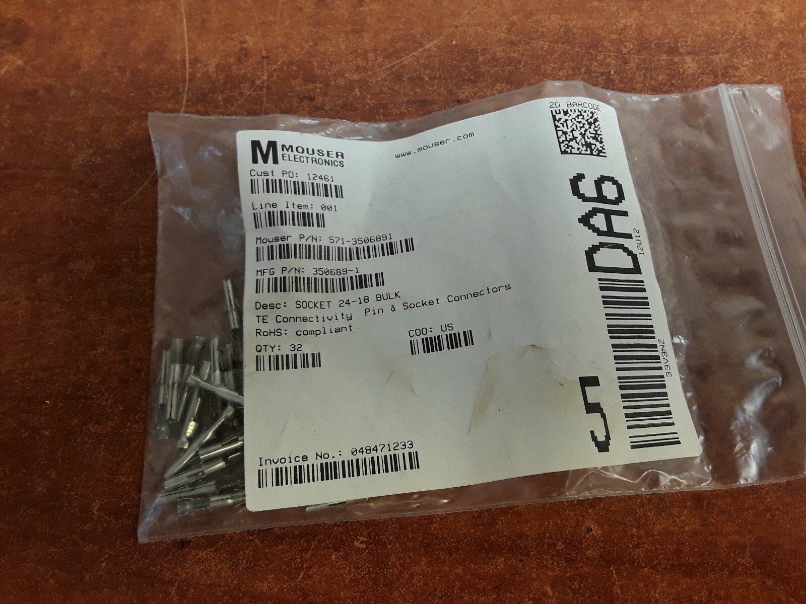 Mouser Electronics Socket 24-18 Bulk 571-3506891