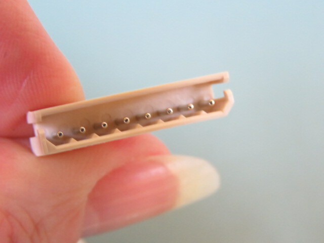 MOLEX 22-03-5085 Qty of 14 per Lot Connector Header Through Hole 8 position 0.0