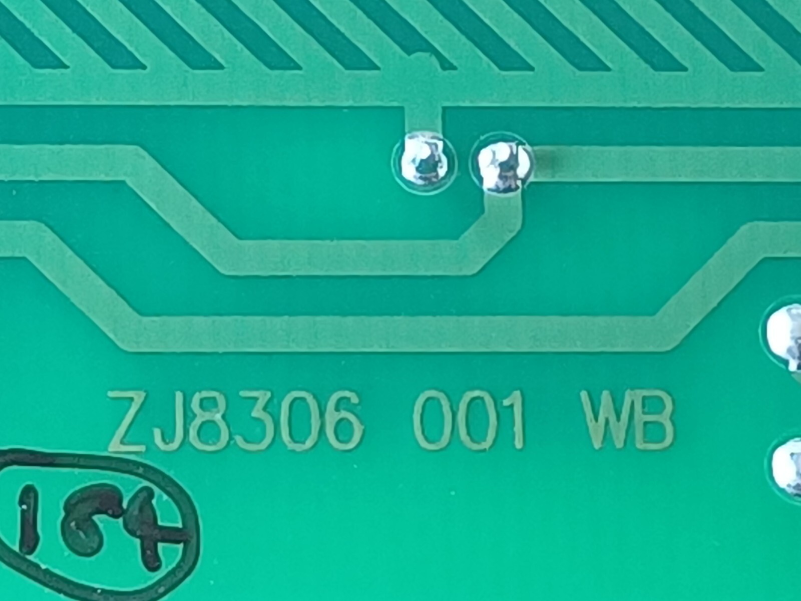 ZJ8306 001 WB ZJ8306 001SB ZJ0306 CCY 94V-0 9938 GEC ALSTHOM MCGG82H1CD0753E