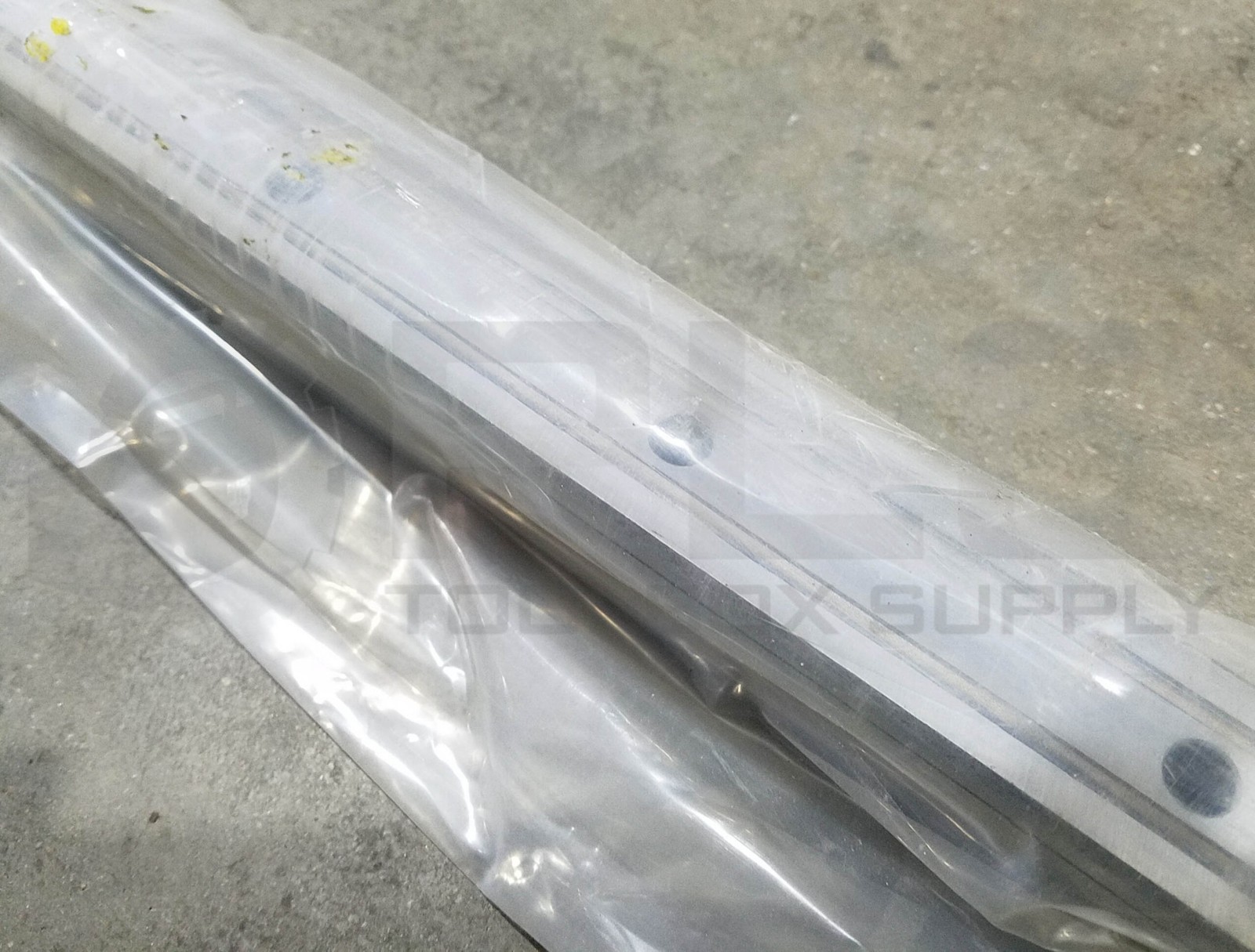 NEW NSK L1H351240Z F 20 5 LINEAR GUIDE RAIL W: 34mm H: 29mm L: 1240mm nom.
