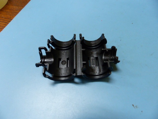 SCHLEMMER 9806120 Qty of 10 per Lot T-Verteiler Form C NW 17-8.5-17