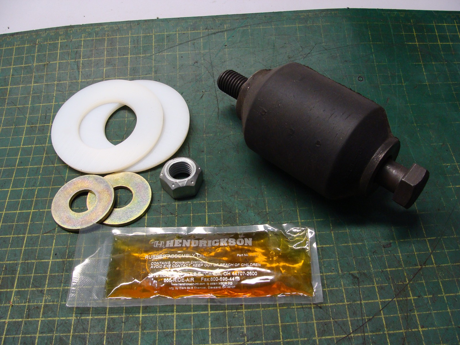 HENDRICKSON 002582-01 BEAM BUSHING AXLE SYSTEM KIT