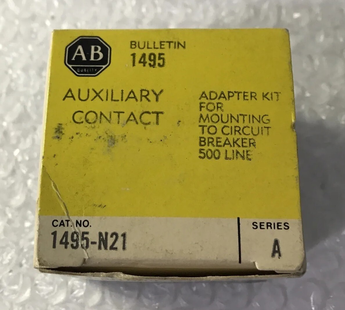 NEW ALLEN BRADLEY 1495-N21 ADAPTER KIT FOR MOUNTING TO CIRCUIT BREAKER 500 LINE