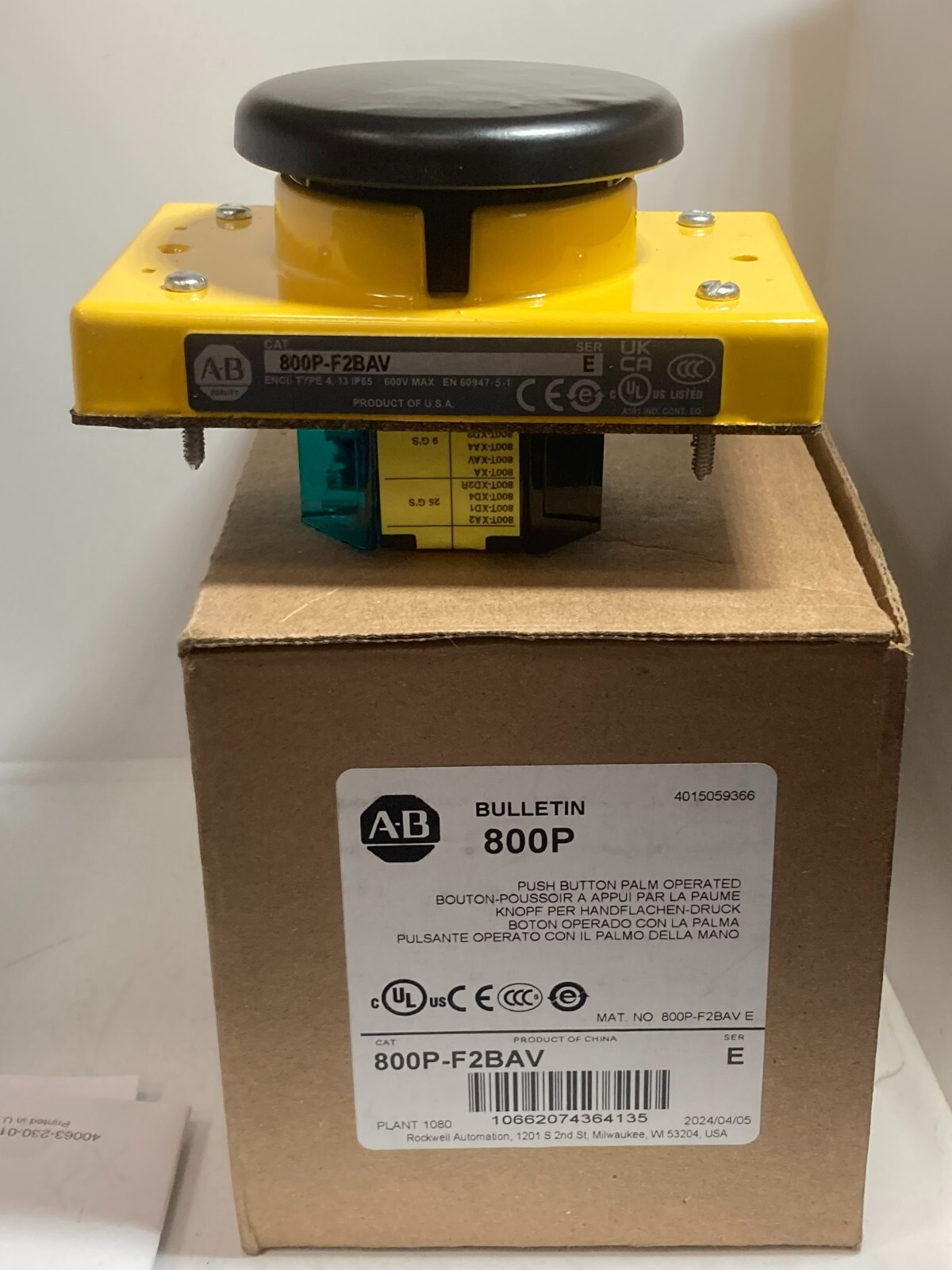 ALLEN BRADLEY 800P-F2BAV PUSH BUTTON PALM OPERATED 1NO/1NC SERIES E NIB
