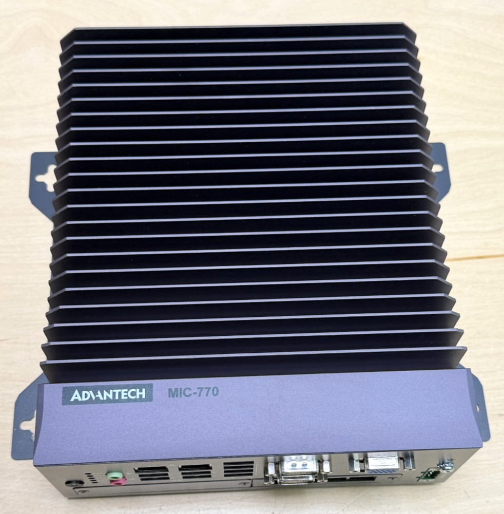 Advantech MIC-770 V1 High Performance Embedded Industrial PC, MIC-770Q-00A2