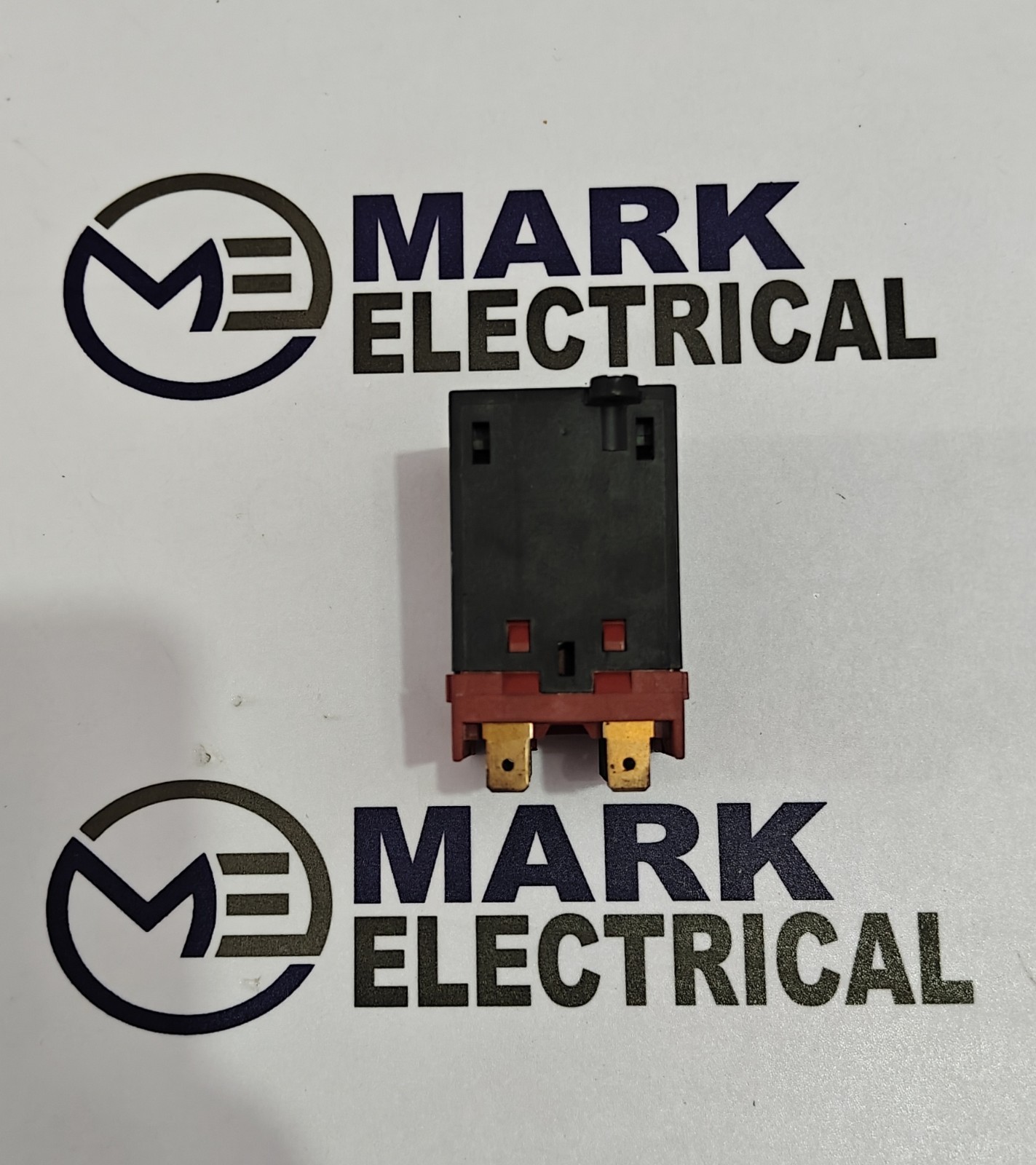 SIEMENS 3TK2031-7AP0 CONTACTOR 16A VOLTAGE 220VAC FREE FAST SHIPPING