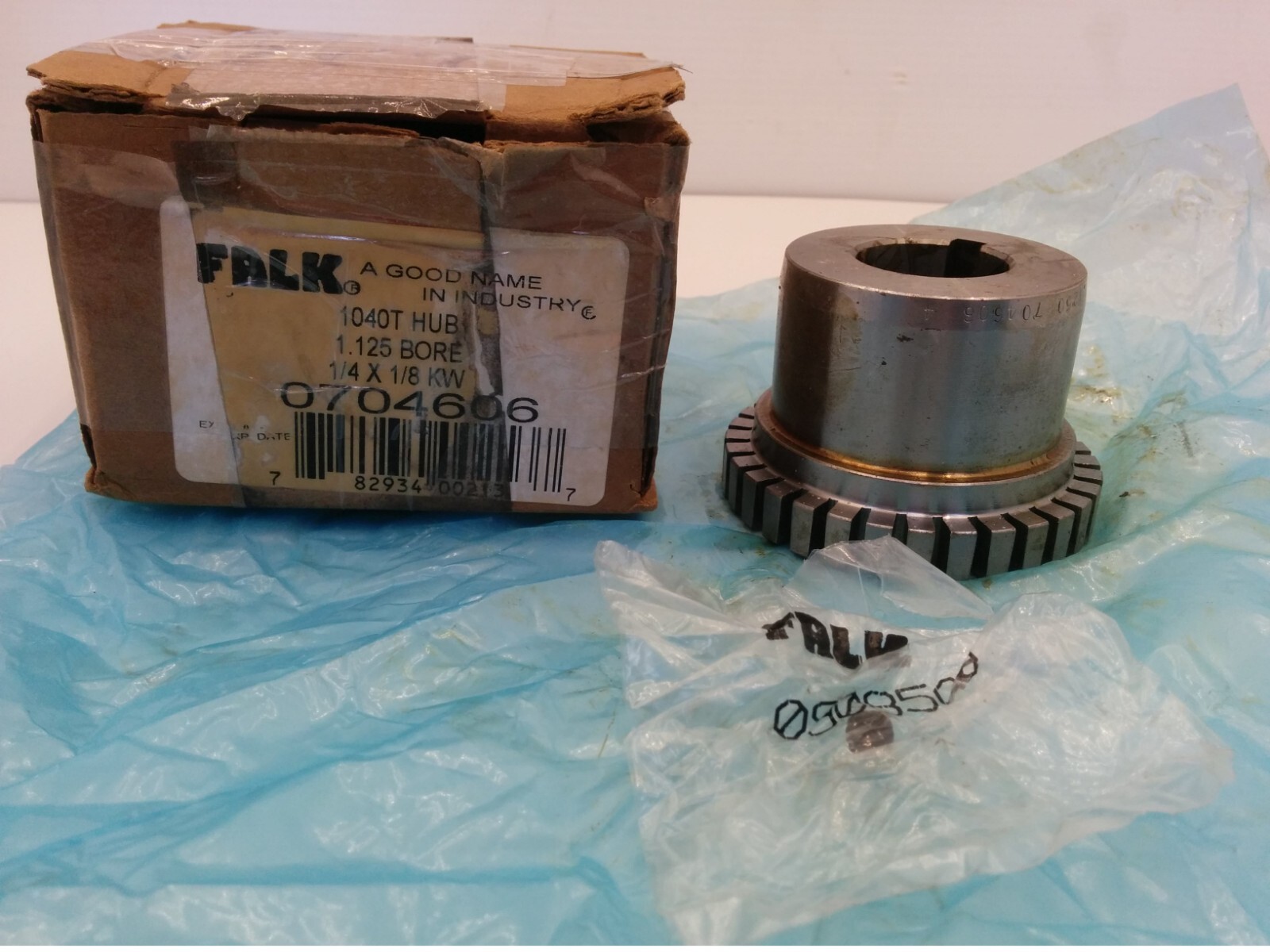 FALK 0704606 (1040T) STEELFLEX SHAFT HUB, 1.125 BORE 1/4 x 1/8KW, NIB